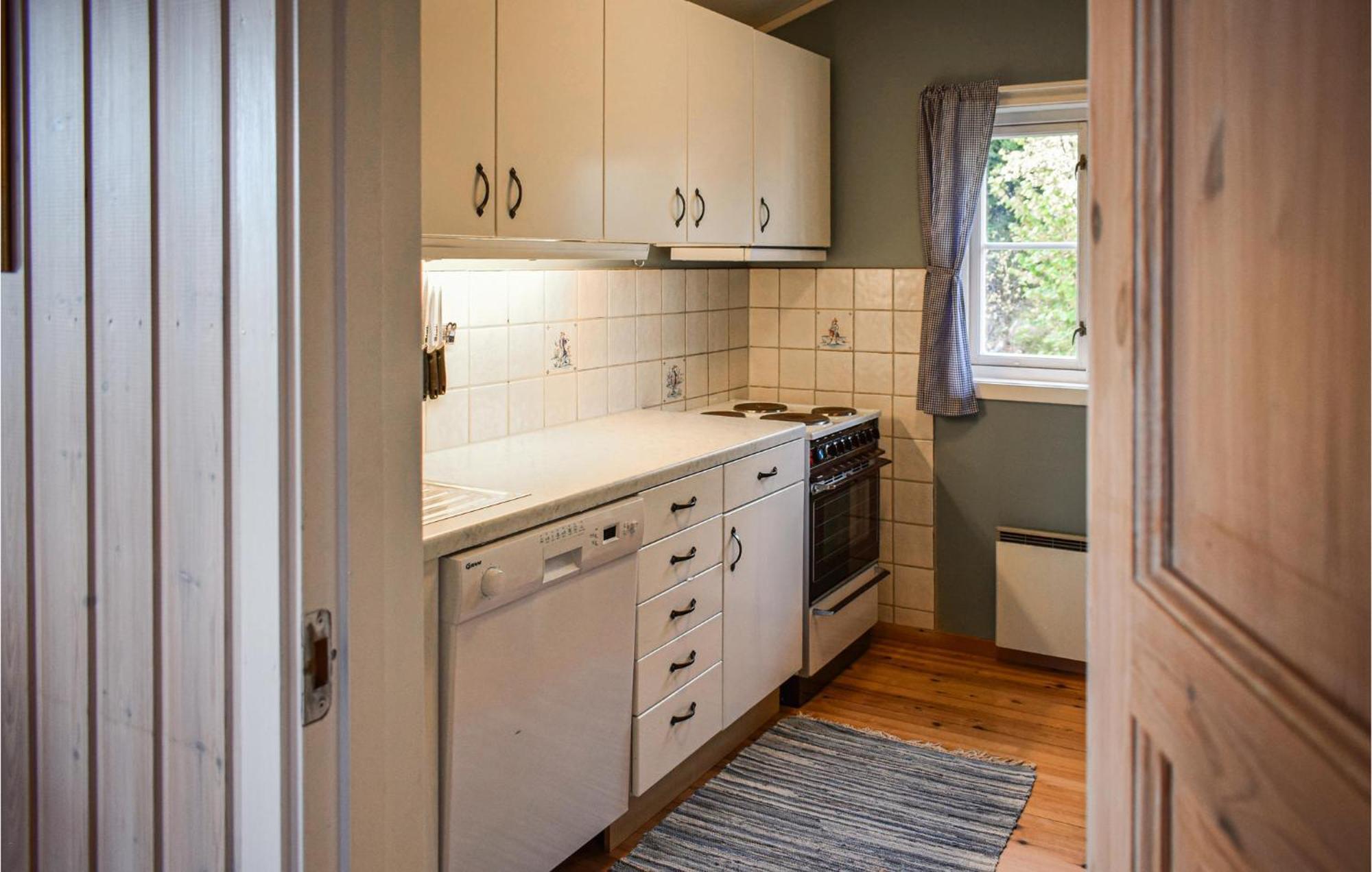 Beautiful Home In Aros With Kitchen Fagerstrand 外观 照片