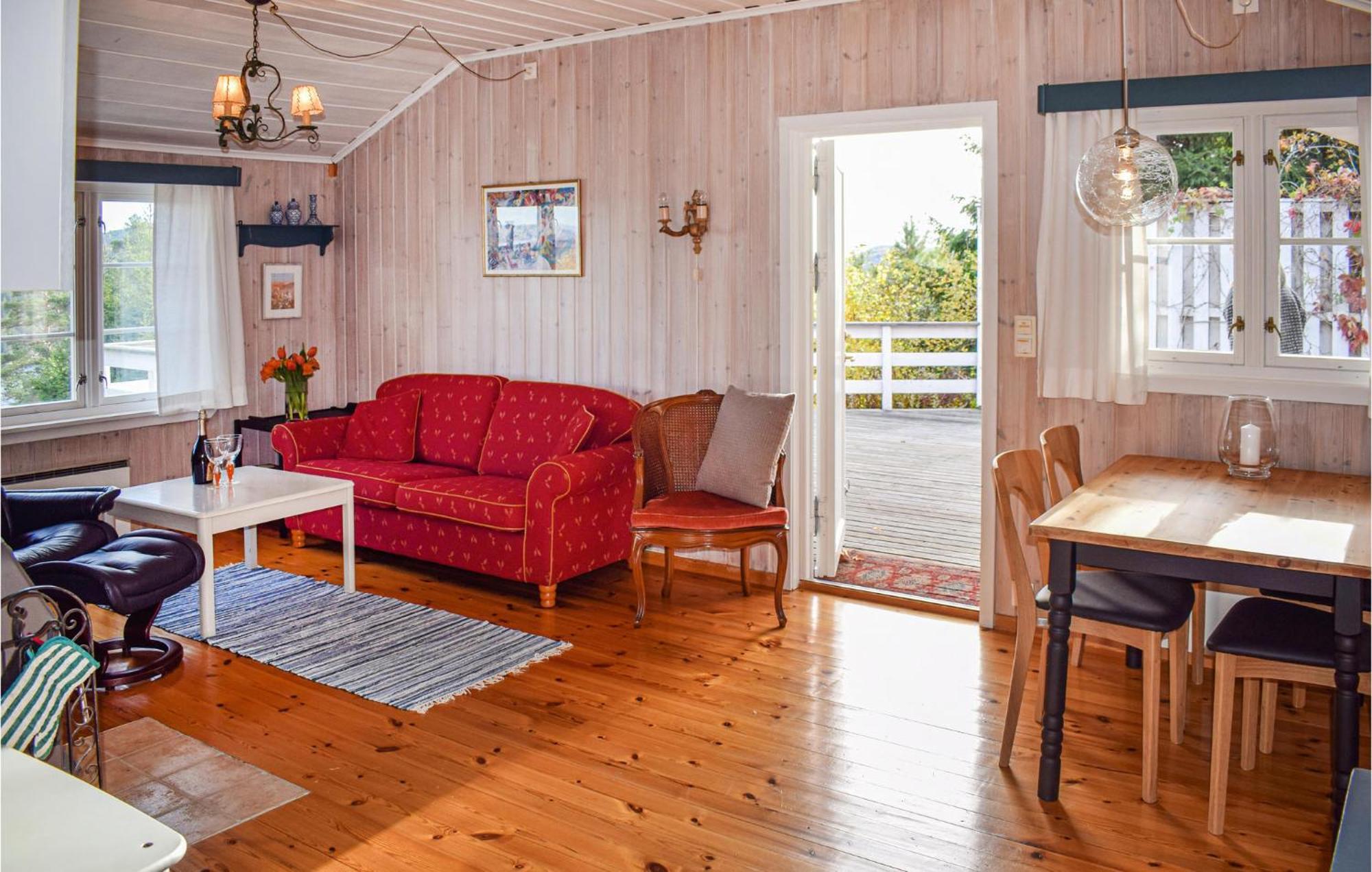 Beautiful Home In Aros With Kitchen Fagerstrand 外观 照片